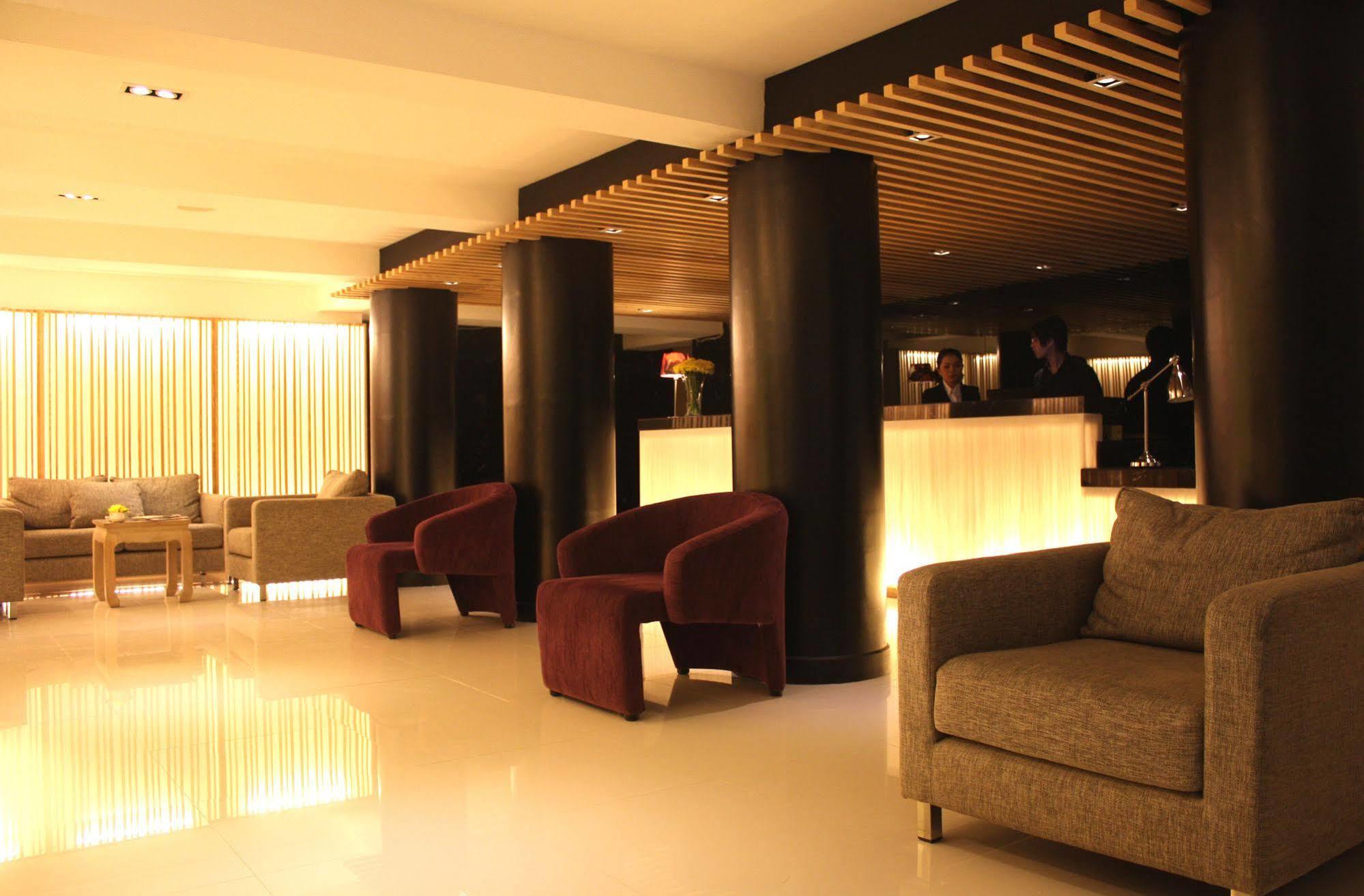 Hotel Vista Express Bangkok Exterior photo